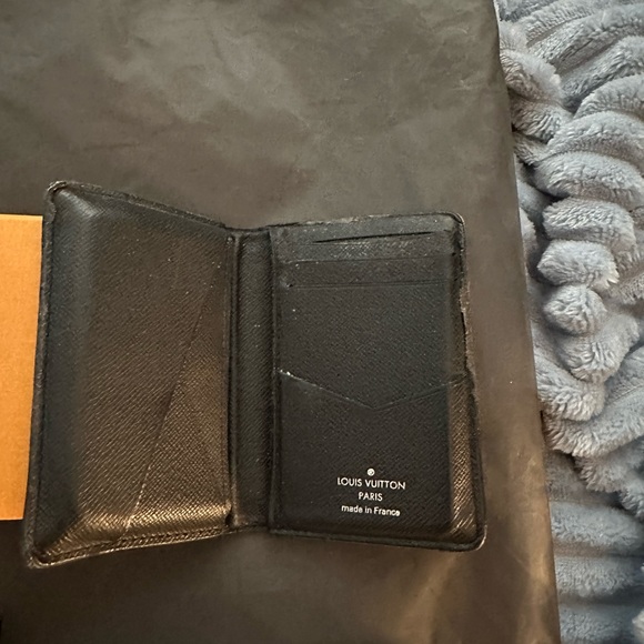 Authentic Used LV Wallet - Picture 5 of 7